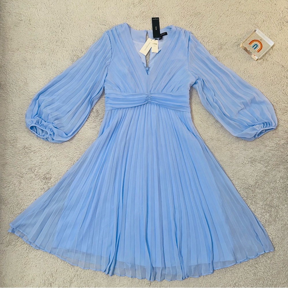 Banana Replublic chiffon pleated dress - Picture 4 of 17